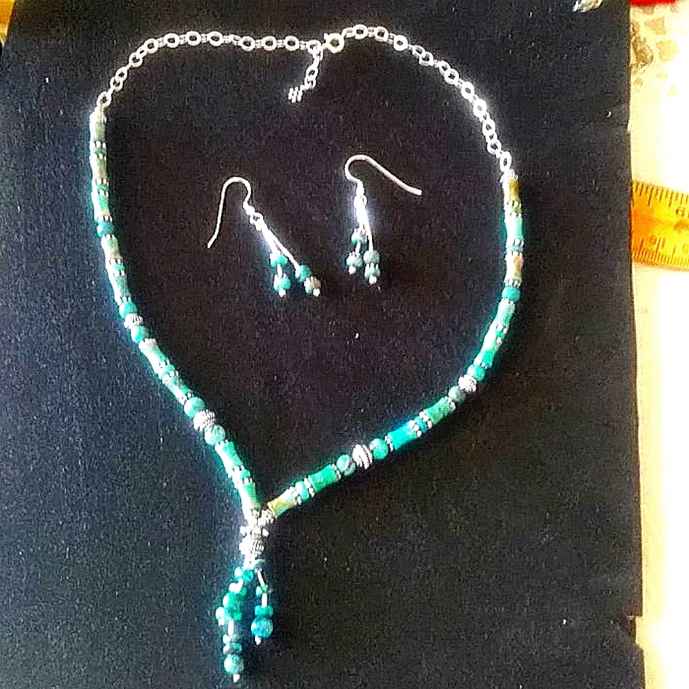 Turquoise necklace& earrings